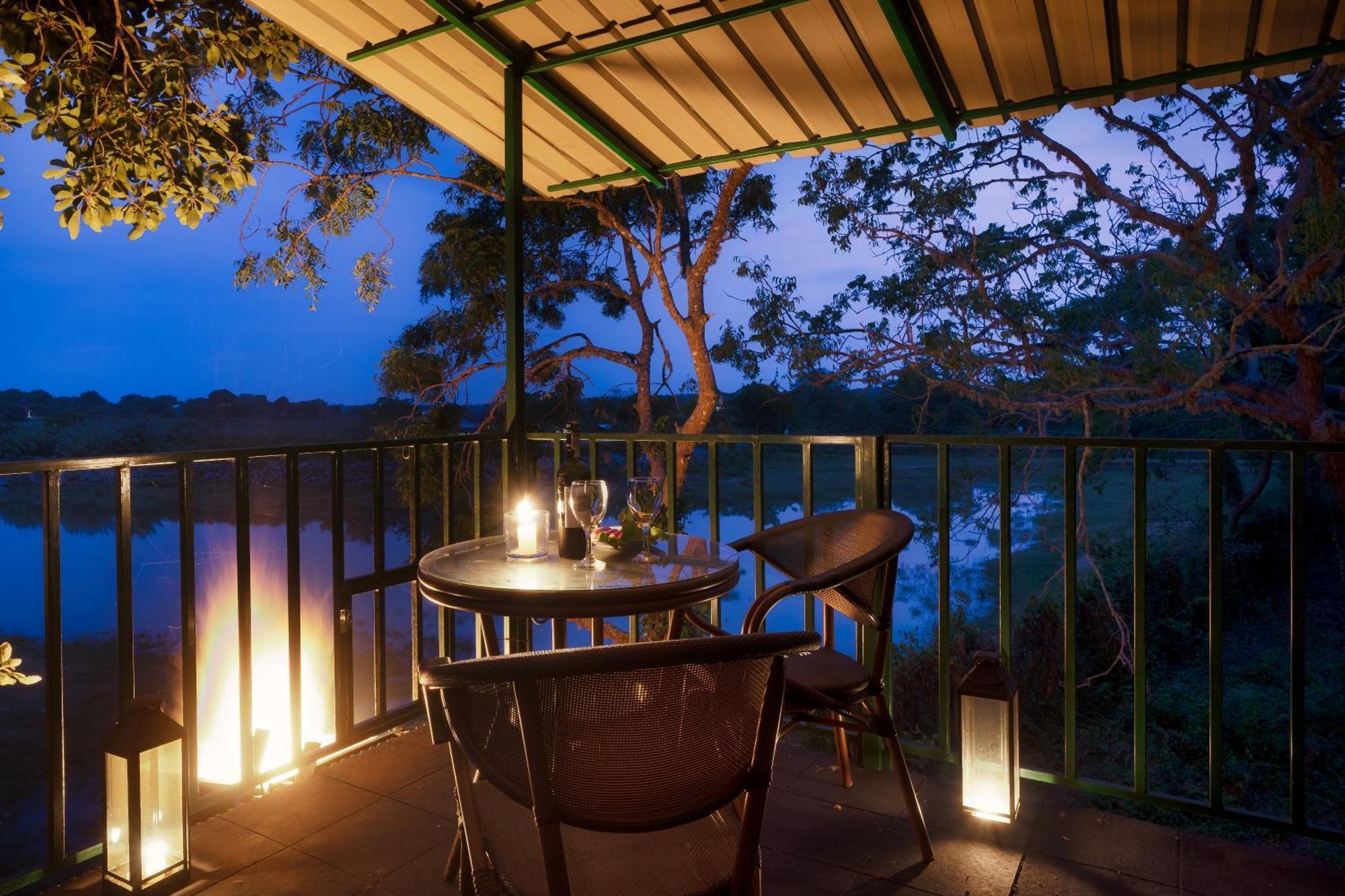 Neem Tree House Villa Kirinda  Exterior photo